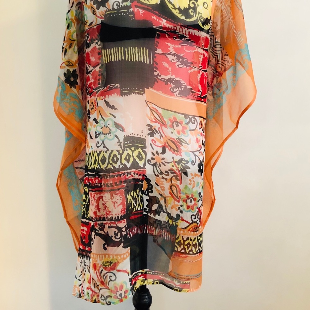 🆕Women’s Gorgeous Kimono Cover-Up - Picture 8 of 9